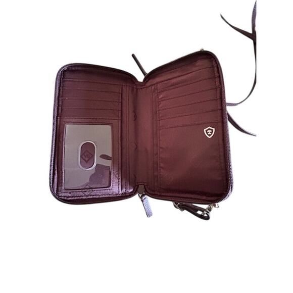 Vera Bradley RFID All-In-One Crossbody Wallet – Multicolor Quilted Fabric - Picture 7 of 7